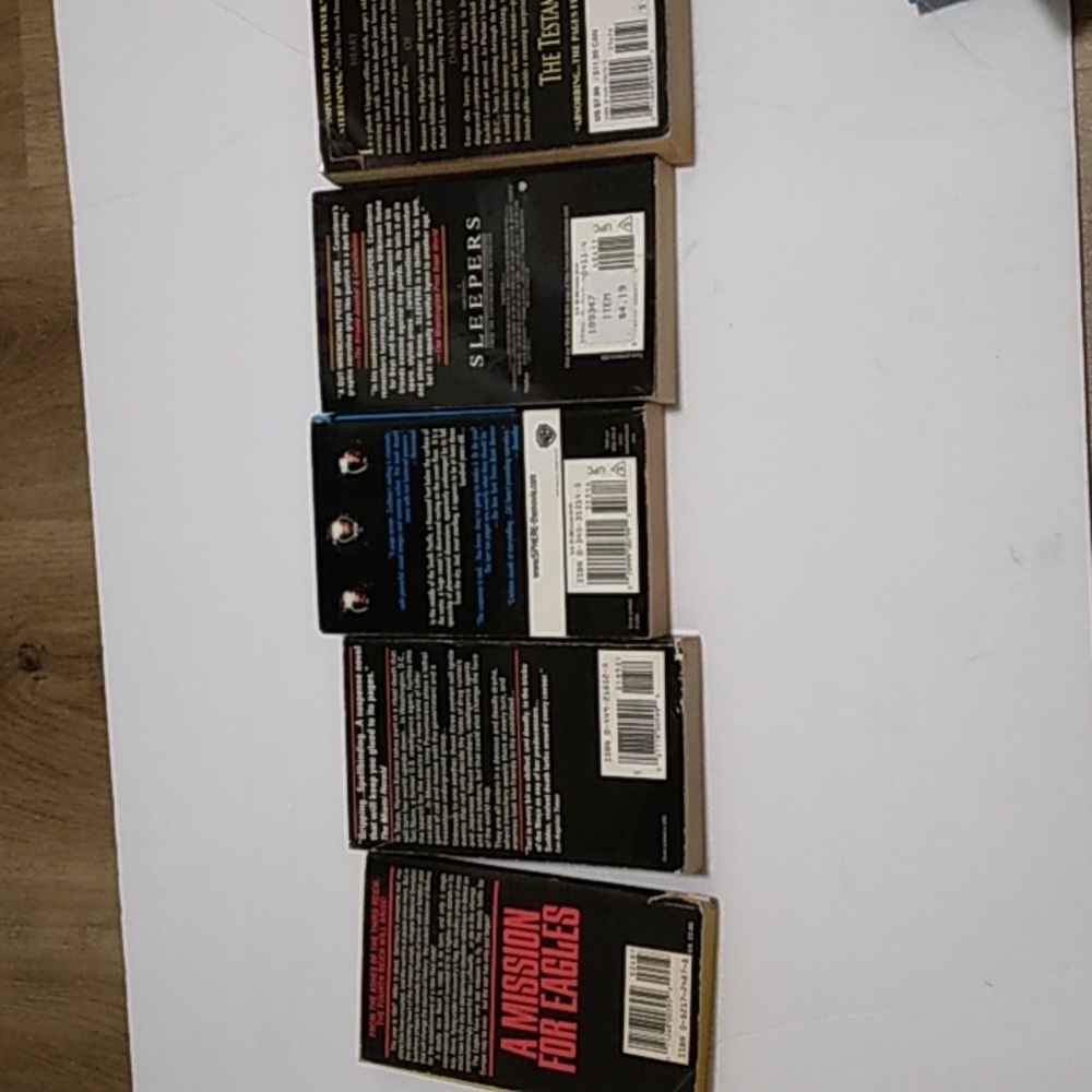 Bundle books. - Picture 3 of 7